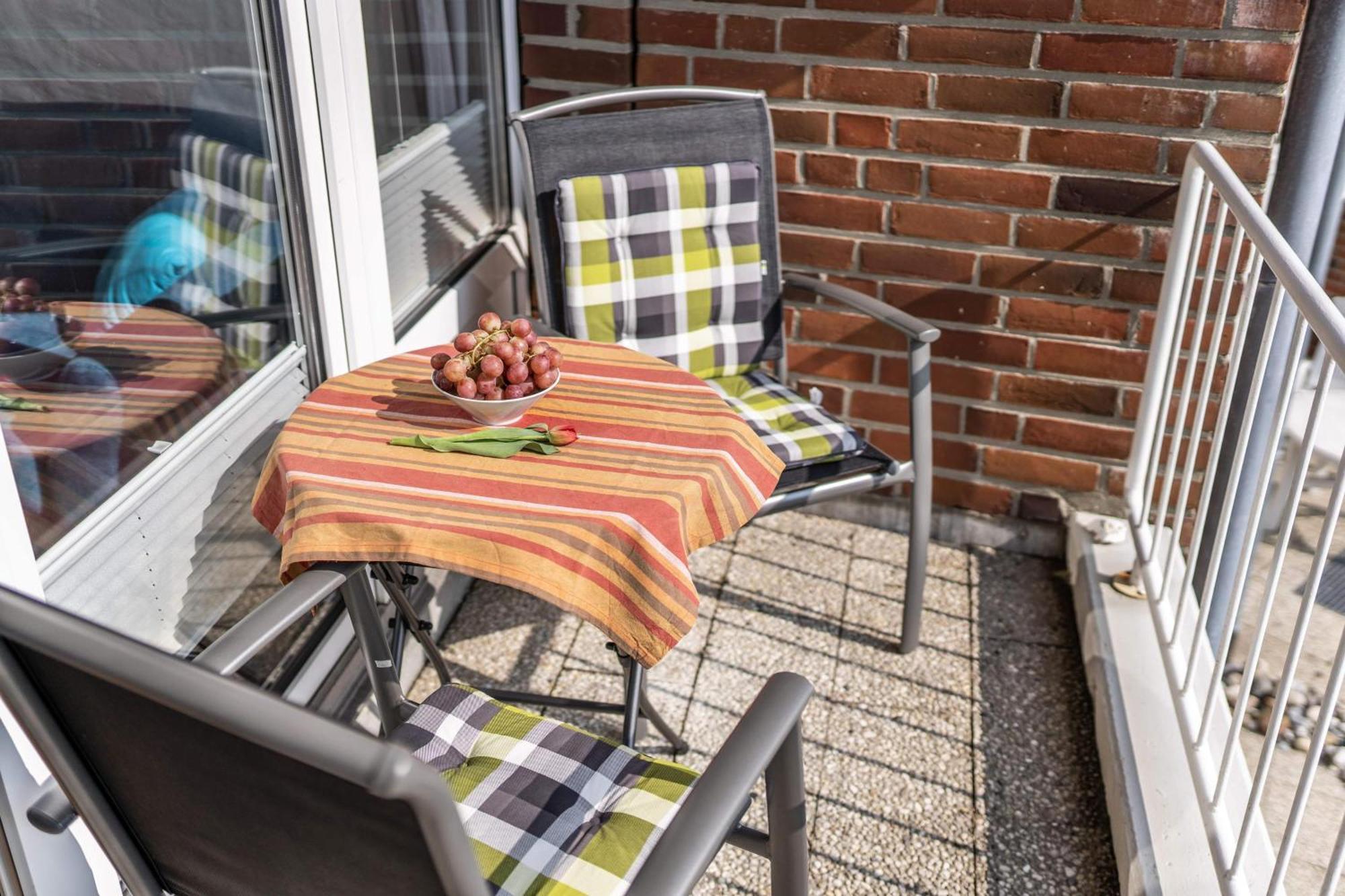 Urlaub Mit Ostseeblick, Schwimmbad, Sauna & Direkte Strandlage Kronsgaard 外观 照片